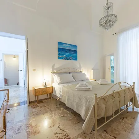 Palazzo Del Corso Ostuni